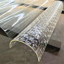 แก้วลวดลายโค้ง