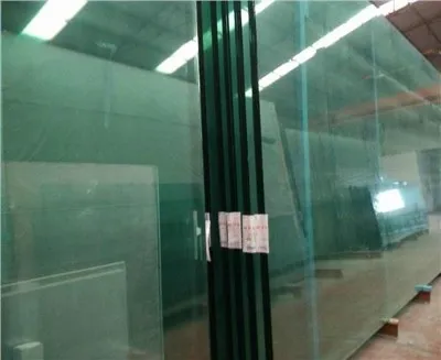 กระจกโฟลตใสคุณภาพสูง